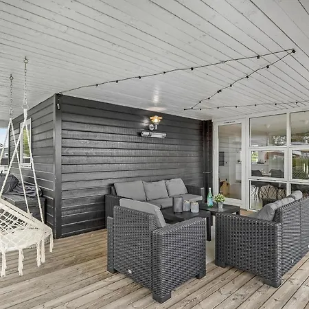 Amazing In Juelsminde With Kitchen * Sonderby (Midtjylland)